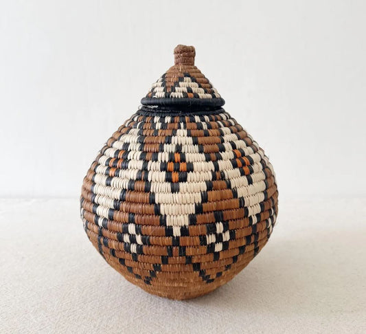 African Zulu Basket with Lid – Handwoven Palm Storage Basket | South African Woven Decor | Brown, Black & White Pattern